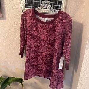 LULAROE Cozy Kate 3/4 Sleeve Shirt Beautiful Purple Butterfly